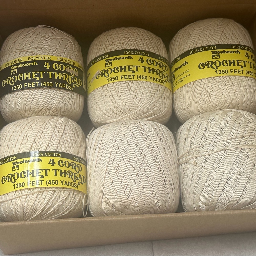 6 BALLS OF VINTAGE CROCHET THREAD